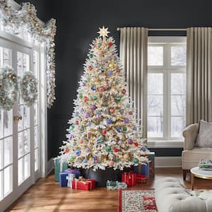 Home Accents Holiday 7.5 ft. Pre-Lit LED Wesley Pine Artificial Christmas  Tree with 550 Color Changing Mini Lights 23PG90042 - The Home Depot