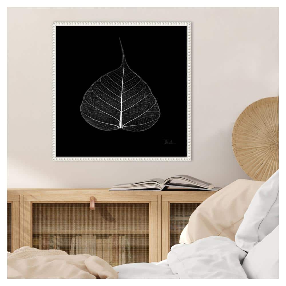 Amanti Art Minimalist Leaf on Black I by Patricia Pinto Canvas Wall Art Print Framed 22 x 22-in.