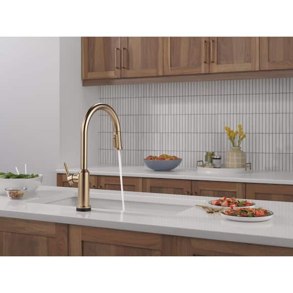 Delta Cordova Touch2O Touchless Gold Champagne Bronze 17.63 in. H