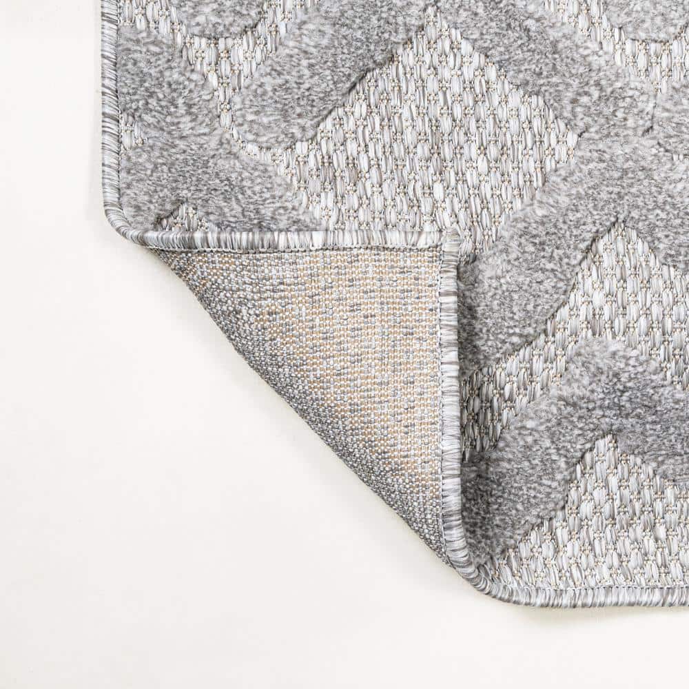 Modern Gray Geometric 8' x 10' Synthetic Area Rug