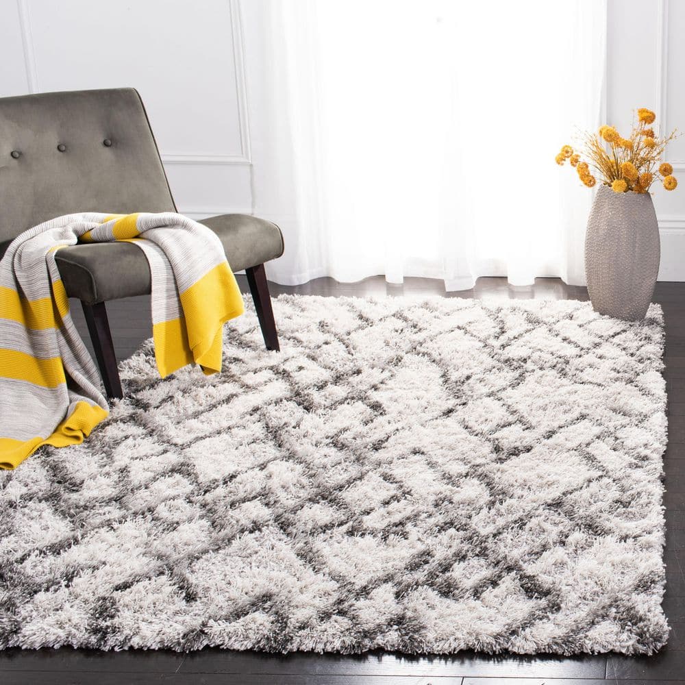 Horizon Shag 5 ft. x 5 ft. Square Gray/Ivory Abstract Diamond Area Rug price history on PriceWatchPro
