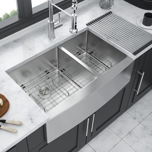 Coporesell 33 in. Farmhouse Double Bowl(60/40) 16-Gauge Brushed Nickel Stainless Steel Kitchen Sink with Bottom Grids