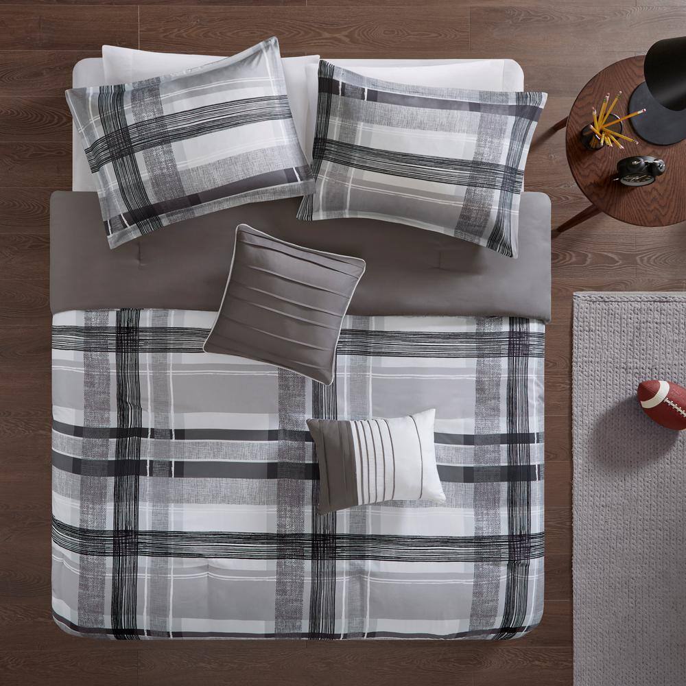 Full Gray Microfiber Reversible Plaid Comforter Set