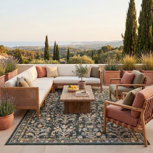 Norisse Traditional Green 5 ft. x 8 ft. Outdoor Area Rug