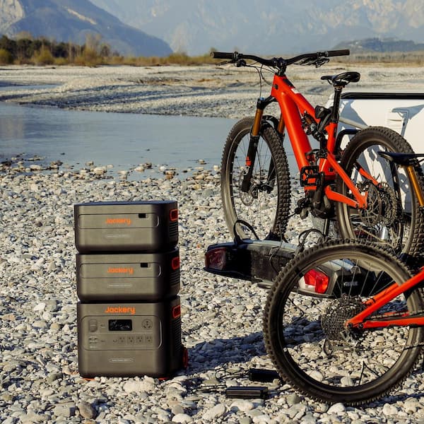 Jackery Explorer 2000 Plus Solar Generator Extra Battery Pack