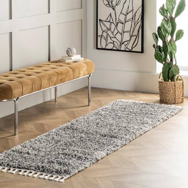 Contemporary Brooke Shag Gray 2 ft. 6 in. x 8 ft. Indoor Runner Rug