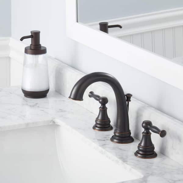 Glacier Bay Fairway 8 in. Widespread Double-Handle High-Arc