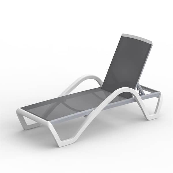 Boosicavelly Gray Aluminum Outdoor Lounge Chair with Adjustable Backrest and Arms and Wheels
