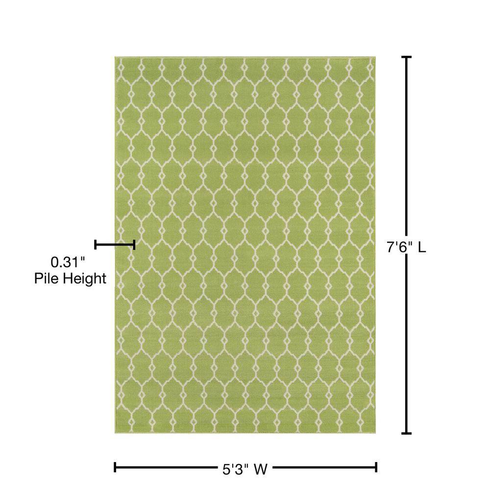 Green Geometric Rectangular Indoor/Outdoor Rug 5'3" x 7'6"