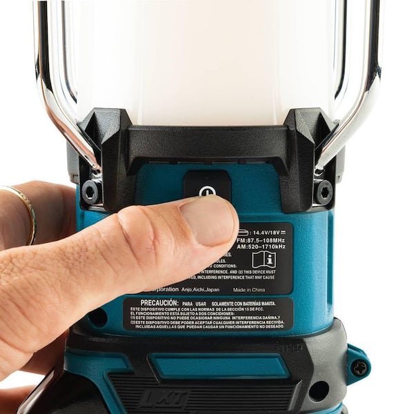 Makita 18V LXT/12V max CXT Lithium-Ion Cordless Bluetooth Job Site Charger/ Radio, Tool Only XRM10 - The Home Depot