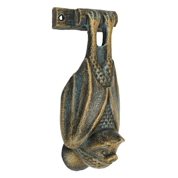 Design Toscano Vampire Bat Foundry Cast Iron Novelty Door Knocker