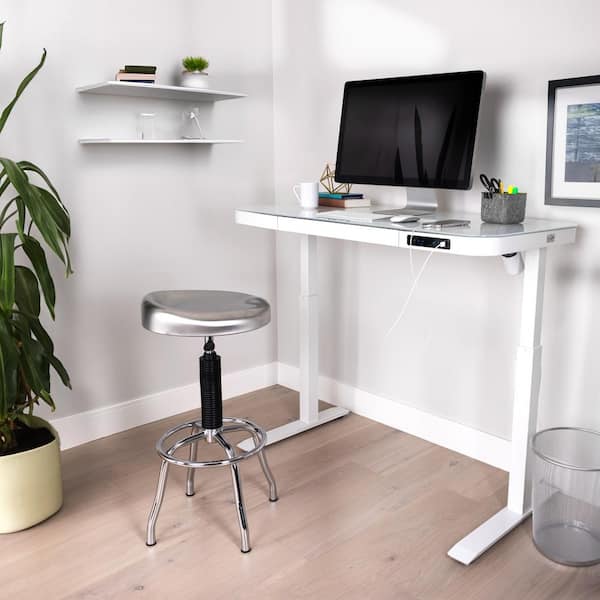 Seville Classics airLIFT 47.5 in. White Rectangular 1-Drawer Electric Standing Desk with Adjustable Height