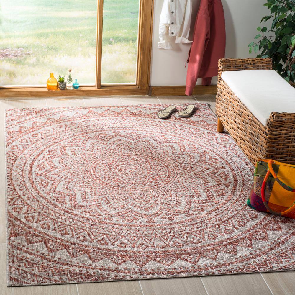 Reversible Flat Woven Indoor/Outdoor Rug in Light Beige/Terracotta - 4' x 5'7"