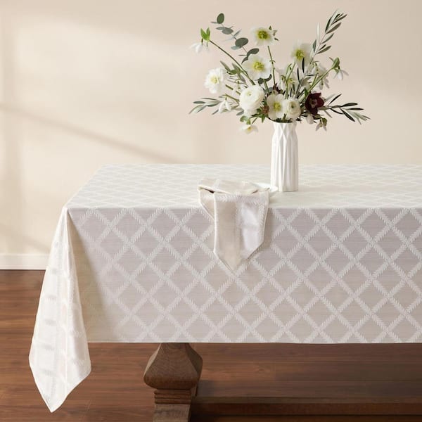 Lenox Laurel Leaf Tablecloth, Platinum - 70"W x 144"L