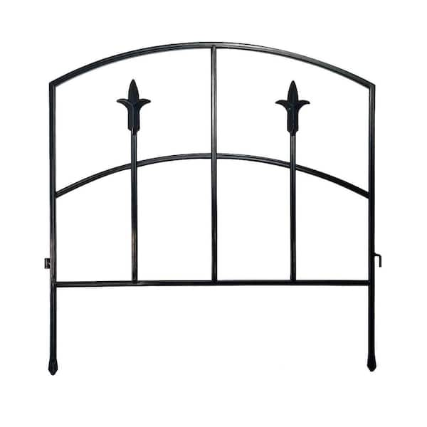 Vigoro Alexander 18 in. H x 18.75 W Metal Garden Fence