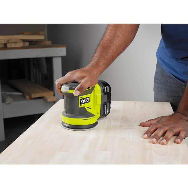 RYOBI ONE+ 18V Cordless 5 in. Random Orbit Sander Kit with 4.0 Ah