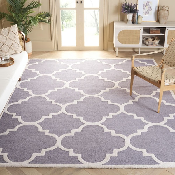 Cambridge 12 ft. x 16 ft. Silver/Ivory Quatrefoil Area Rug