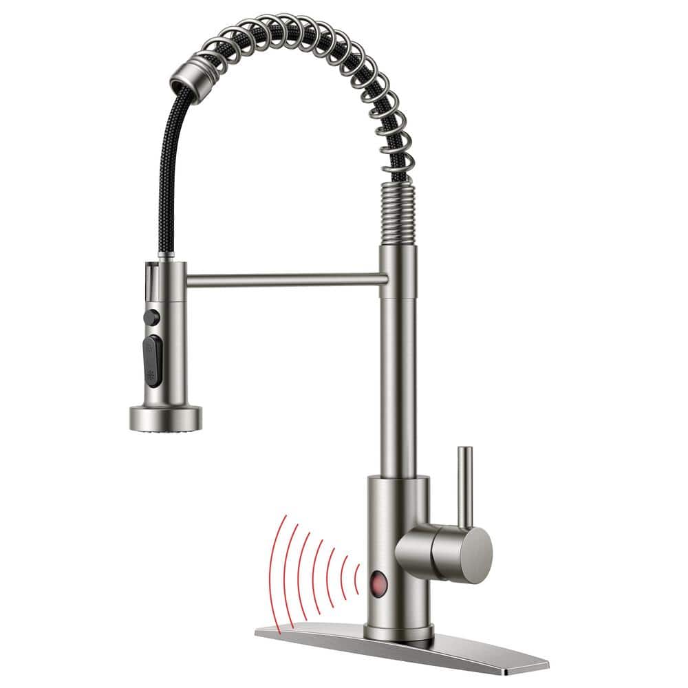 Single Handle Pull-Down Sprayer Kitchen Faucet with Touchless Sensor in Bru