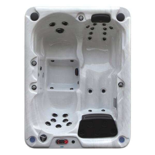 Canadian Spa Company Quebec Plug and Play 3-Person 29-Jet Spa