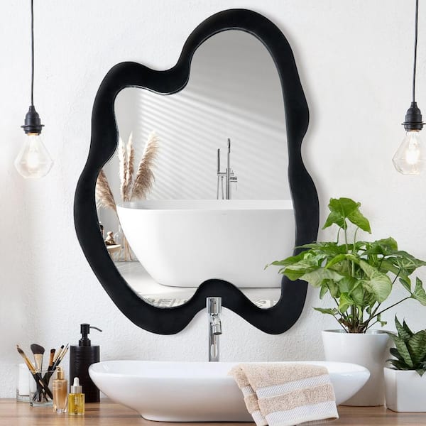 Hochwertiges 28 in. W x 36 in. H Irregular Black Flannelette Framed Wall Mirror Asymmetrical Decorative Wall Mirror