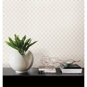 Beatrix Grey Modern Geometric Vinyl Peelable Roll (Covers 56.4 sq. ft.)