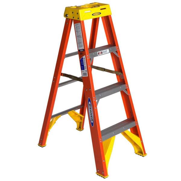 Werner 4-Foot Fiberglass Step Ladder - Type 1 Duty Rating (250 Lbs), 8-Foot Reach