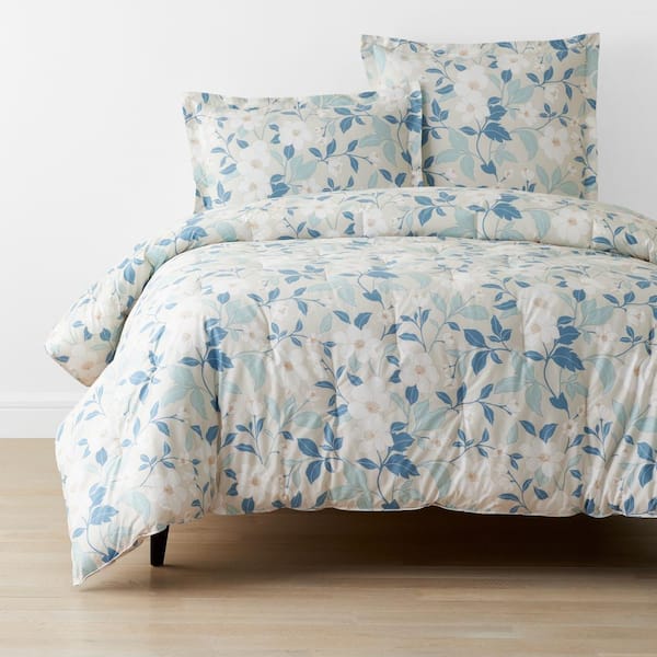 The Company Store Company Cotton Clemencia Floral Pale Blue Full/Queen Cotton Percale Comforter