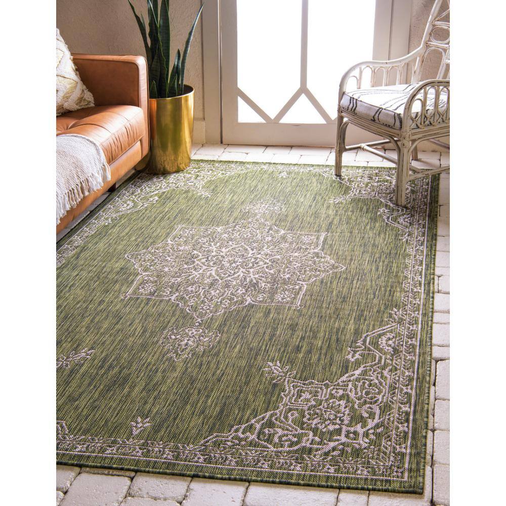 Green Rectangular Stain-Resistant Outdoor Area Rug