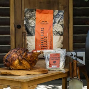 Limited Edition Turkey Blend Hardwood Pellets w/ Orange Brine and Turkey Rub Kit