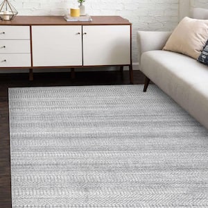 Sanam Contemporary Solid Gray 5 ft. x 8 ft. Hand Loomed Area Rug