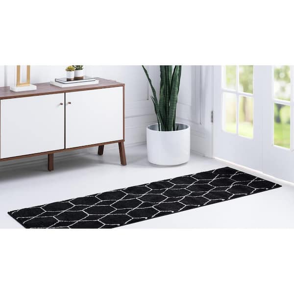 https://images.thdstatic.com/productImages/f4f092c8-c1b0-4fd2-8553-7e01d41e680e/svn/black-ivory-stylewell-area-rugs-3146686-fa_600.jpg