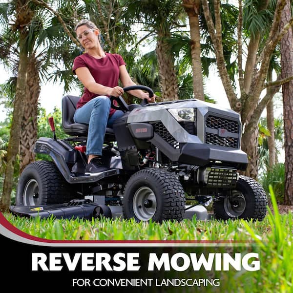 Murray - MT100 42 in. 13.5 HP 500cc E1350 Series Briggs and Stratton Engine 6-Speed Manual Gas Riding Lawn Tractor Mower