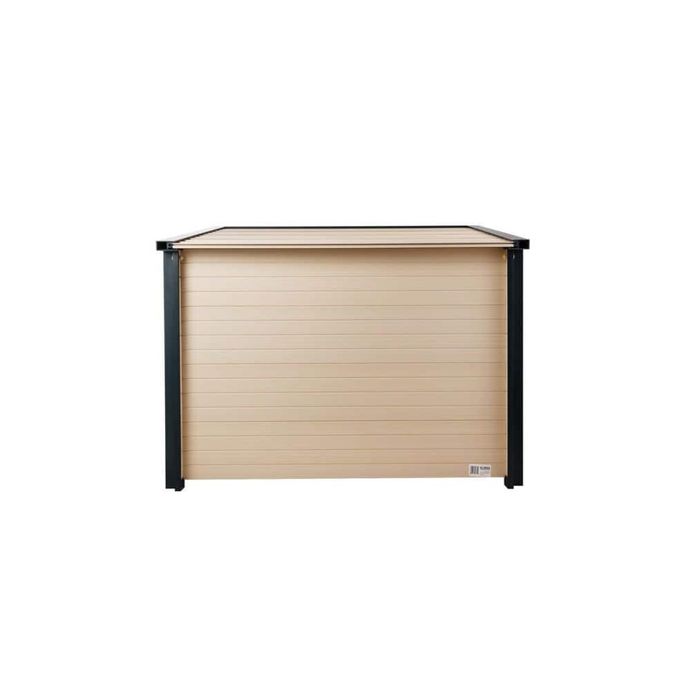X-Large Maple and Green Insulated Plastic Dog House
