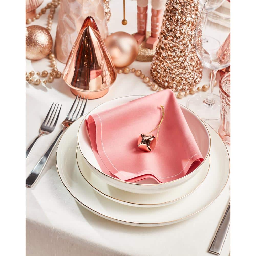 Gabrielle 24-Piece White and Gold Bone China Dinnerware Set