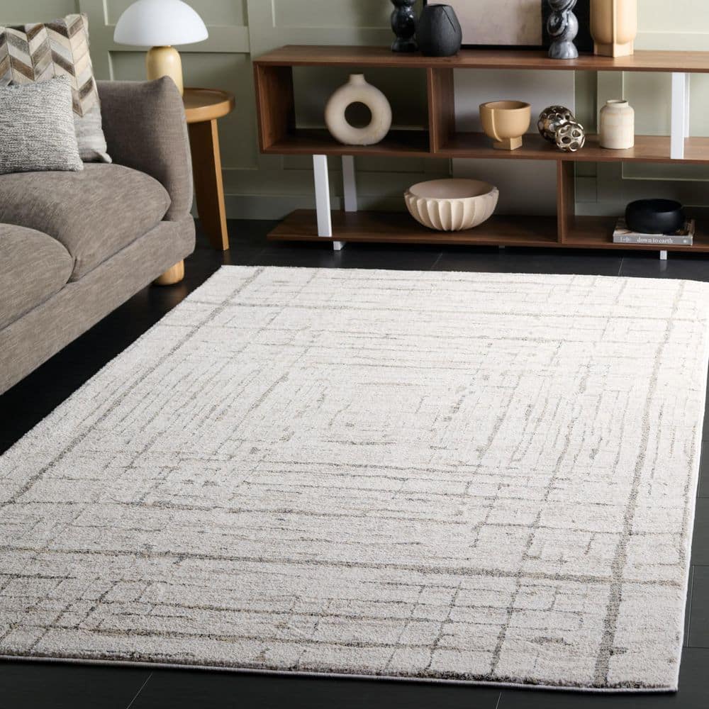 SAFAVIEH Northport 7 ft. x 7 ft. Ivory/Gray Geometric Distressed