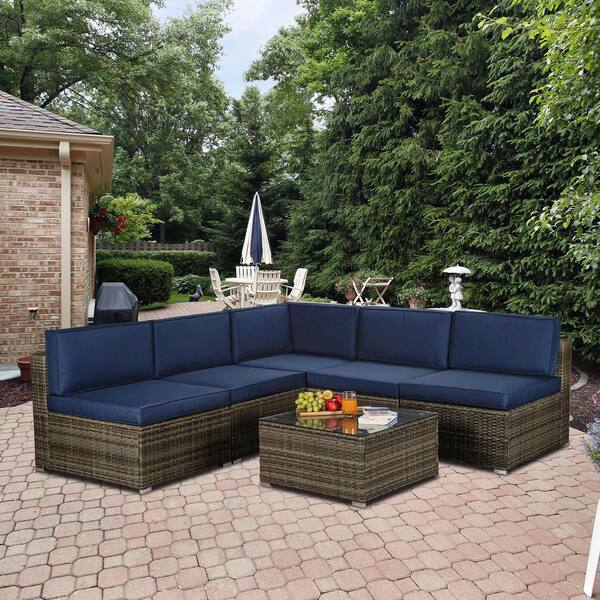 outdoor sectional with navy cushions