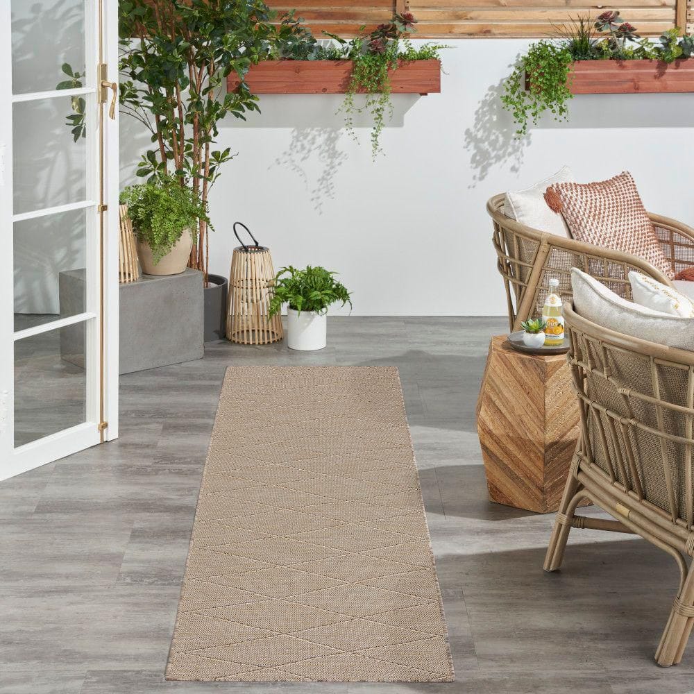 Natural Geometric Polypropylene Non-Slip Runner Rug 2'2" x 8'