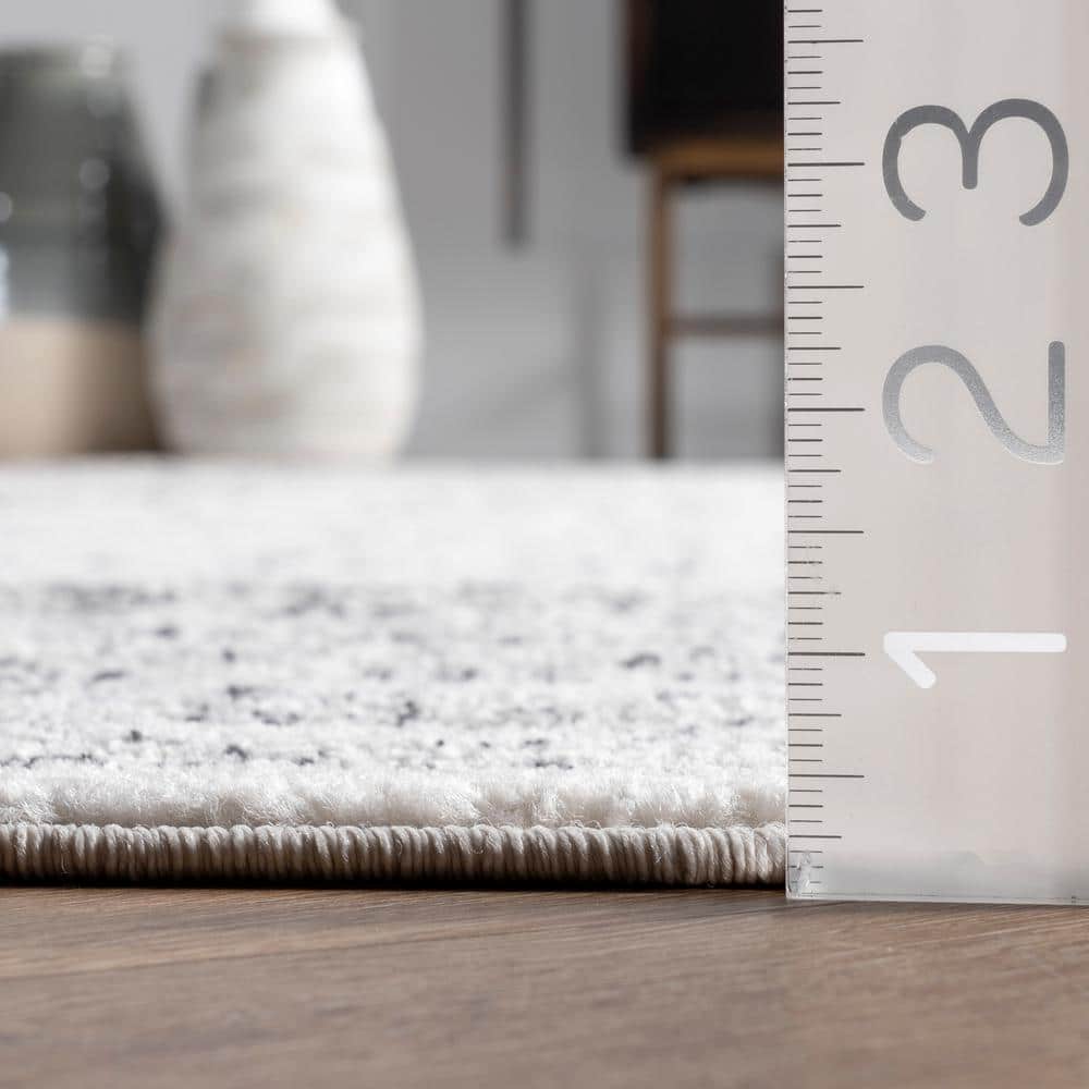 Gray 6' x 9' Synthetic Stain-Resistant Area Rug