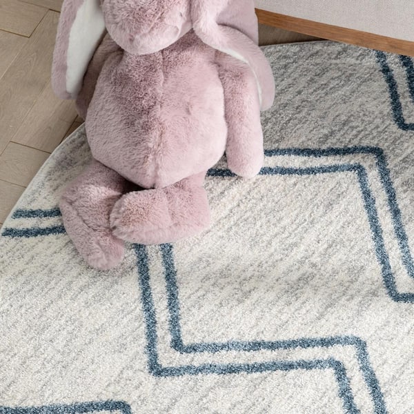 Kennedy Reeve Modern Chevron Kids Blue Ivory 4 ft. Round Area Rug