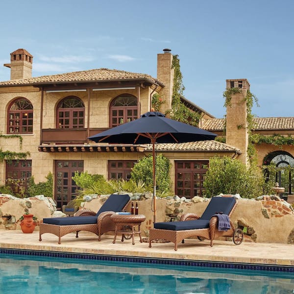 Montlake Heather Indigo Blue 25 in. W x 25 in. D x 5 in. T Outdoor Lounge Chair Cushion
