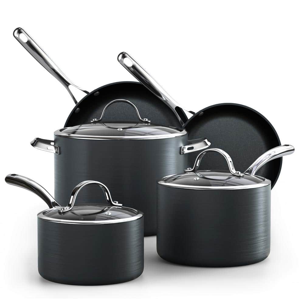 https://images.thdstatic.com/productImages/f524a451-0789-48fd-9628-012196be6737/svn/black-cooks-standard-pot-pan-sets-02709-64_1000.jpg