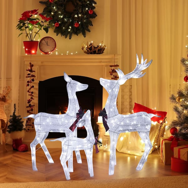 VEIKOUS 4.5 ft. 3D Cool White LED Reindeer Family Christmas ...