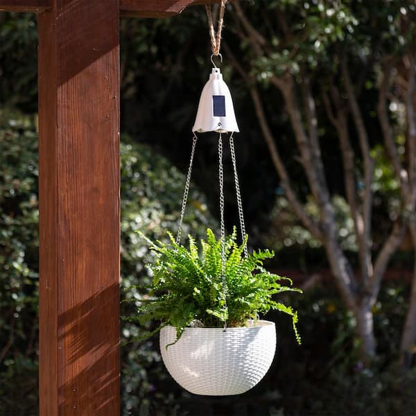 Glitzhome 10.25 in. D Solar Lighted White Plastic Hanging Planter