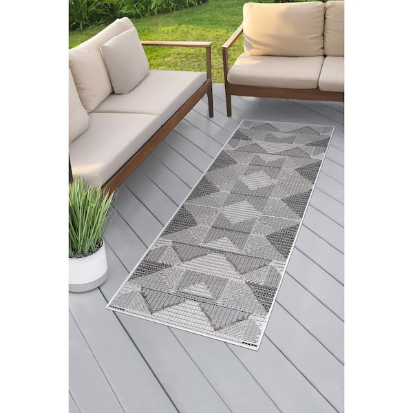 Bailey Dark Gray 2 ft. x 7 ft. Transitional Geometric Flat Weave Polypropylene Runner Indoor/Outdoor Runner Rug