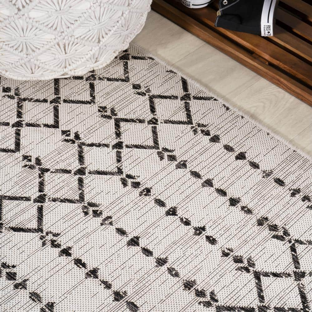 Boho-Chic Moroccan Tribal Geometric Black & Gray 9' x 12' Outdoor Rug