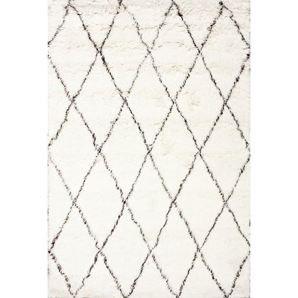 nuLOOM Nida Marrakech Moroccan Trellis Shag Ivory 4 ft. x 6 ft. Area Rug