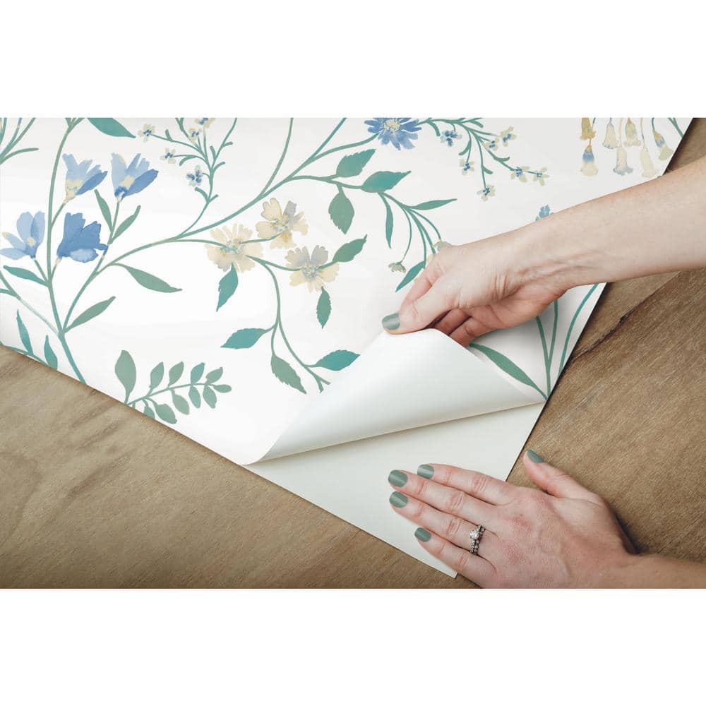 White and Blue Floral Self-Adhesive Peel and Stick Wallpaper Roll