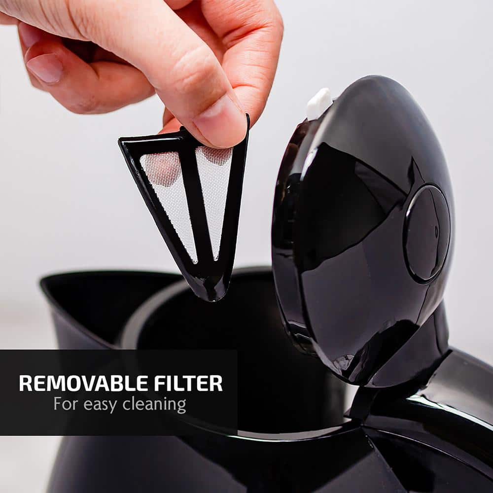 https://images.thdstatic.com/productImages/f55f4b57-4d7f-4859-97d7-fa8e80549fb5/svn/black-ovente-electric-kettles-kp72b-44_1000.jpg