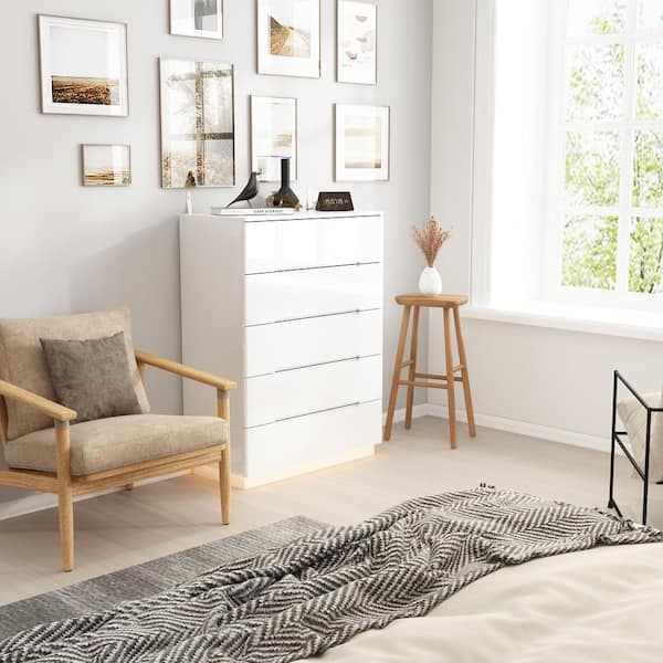 FUFU GAGA High Gloss White Wood 5 Drawer Chest of Drawers Storage Organizer With LED Lights 31.5 in. W x 42.6 in. H x 15.7 in. D KF020327 01