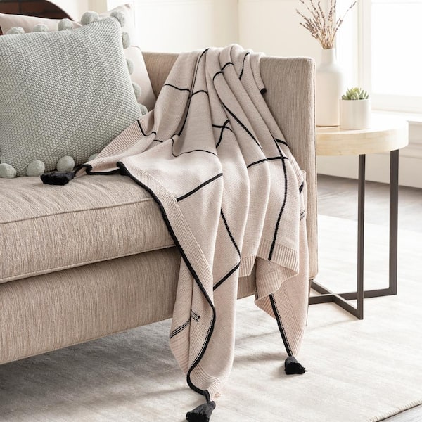 Artistic Weavers Roguy Black 100% Cotton Throw